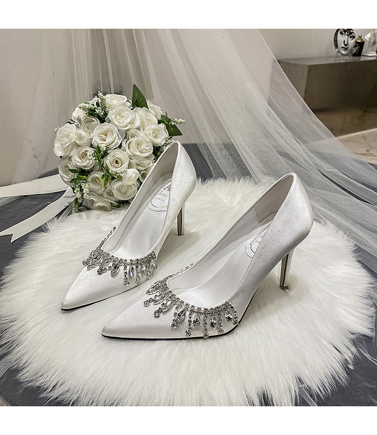 Nuevos zapatos de novia de sat - Slip Dress Satin reseña y precio